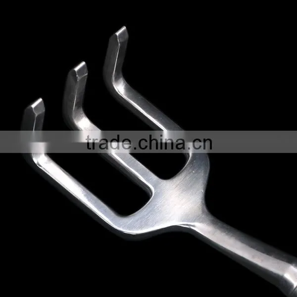 Mini Lawn Rake /Aluminum Die Casting Garden Rake/ OEM DIE CASTING