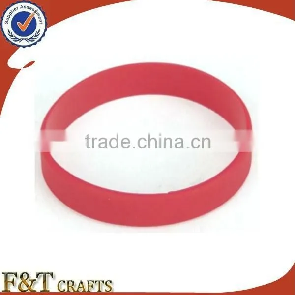 Cheap American Country Flag Personalized Lovers Luminous Silicone Bracelet for Couple photo-4