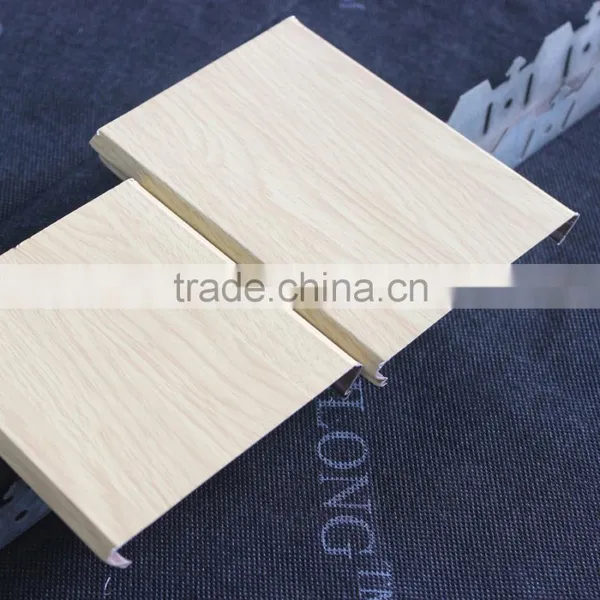Wooden Grain Windproof S - Shaped Interior Aluminum Ceiling Integrated Linear Ceiling photo-4