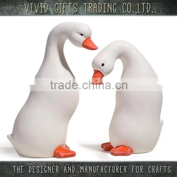 The Newest Design Ceramic or Porcelain Long Neck Goose Decoration