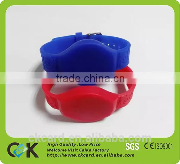 Wholesale Custom NFC Silicone Wristband Multi-color Choice photo-4
