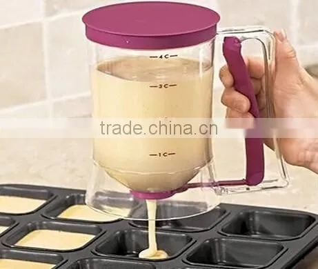 Measurable Pancake Baking Tool Plastic Cup Cake Batter Dispenser photo-2