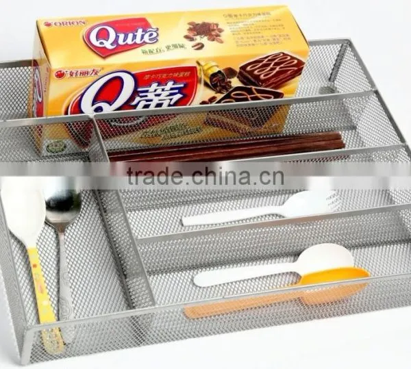 Metal Mesh 5-Compartment Wire Flatware and Kitchen Utensil Drawer Organizer photo-2