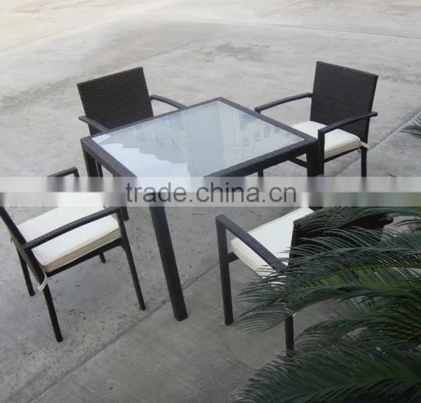 Great Nice Garden Chair And Table For Courtyard Life photo-2