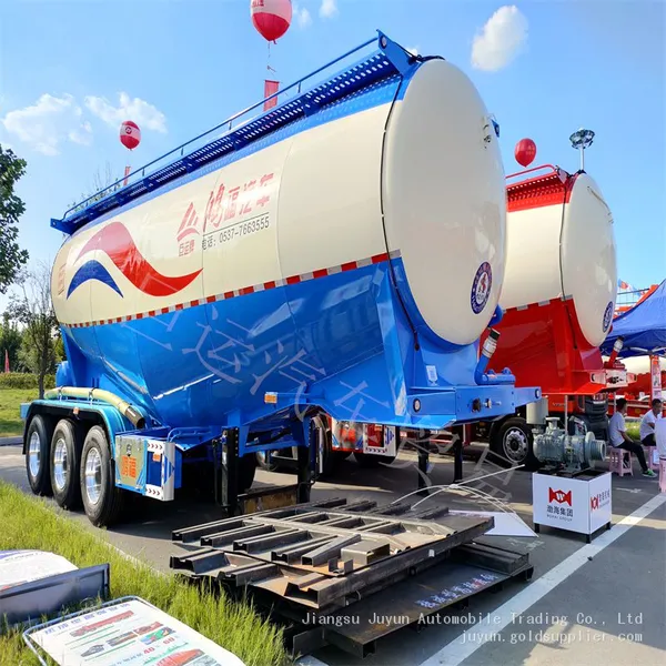 Powder Material Semi-trailer, Cement Tank Truck Special Semi-trailer photo-2