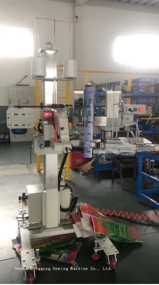 Automatic Labeing Machine Bag Closing System With a Tag Placer Bag Tagging Machine photo-2
