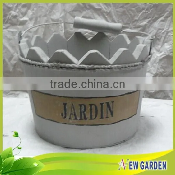 Fashionable Customzied Barrel Shape Wooden Different Types Flower Pots photo-2