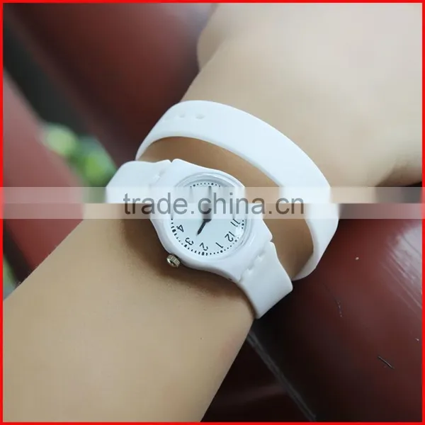 Beauty Design Wrist Silicone Watch for Lady photo-5