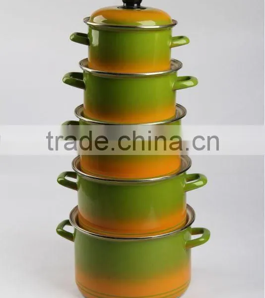 Nice Enamel Casserole With Normal and Hollow Handle photo-3