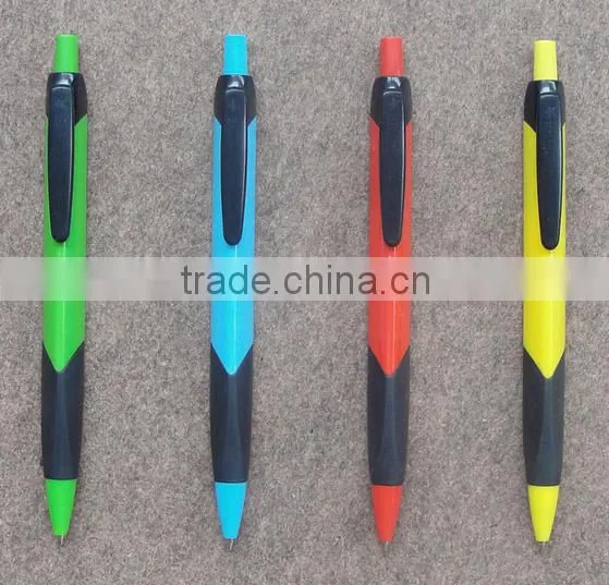 New Type Economical Triangle Ball Pen With Customizable Logo photo-2