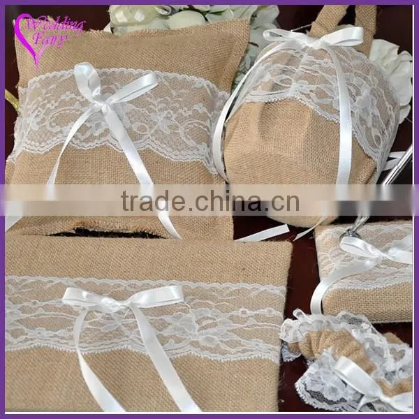 Factory Price Hot Sale Chinese Wedding Pillow photo-3