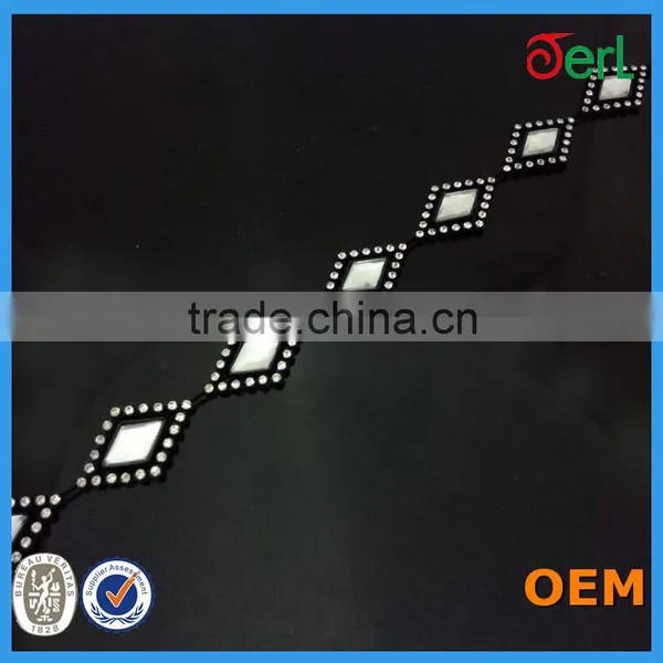Wholesale Glass Plastic Banding Trimming for Overall Decoration in China photo-3