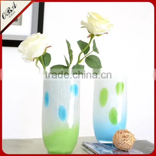 Wholesale Cheap Retro Cylinder White Handmade Decorative Glass Vase With Color Point
