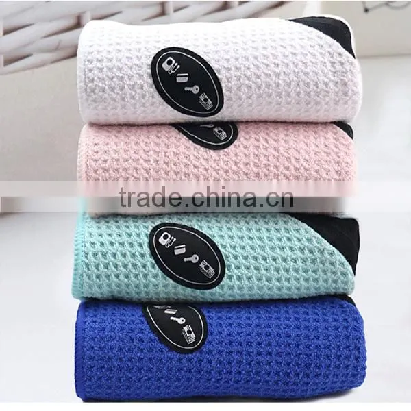 Wholesale Custom Logo Microfiber Organic Gym Sport Towel With Zip Pocket photo-5