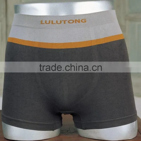 2015 Latest Seamless Men Boxer photo-4