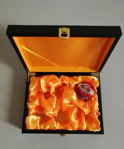 Customized Production of Wooden Box Packaging for Niuhuang Qingxin Pills With 15 Years of Experience and Timely Delivery photo-3