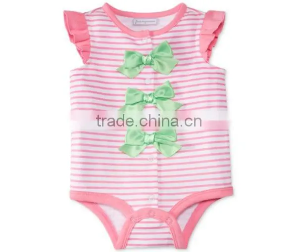 China Manufacturer Wholesale Baby Girls Printed Ruffle Sleeve Sweet Bow Romper photo-2