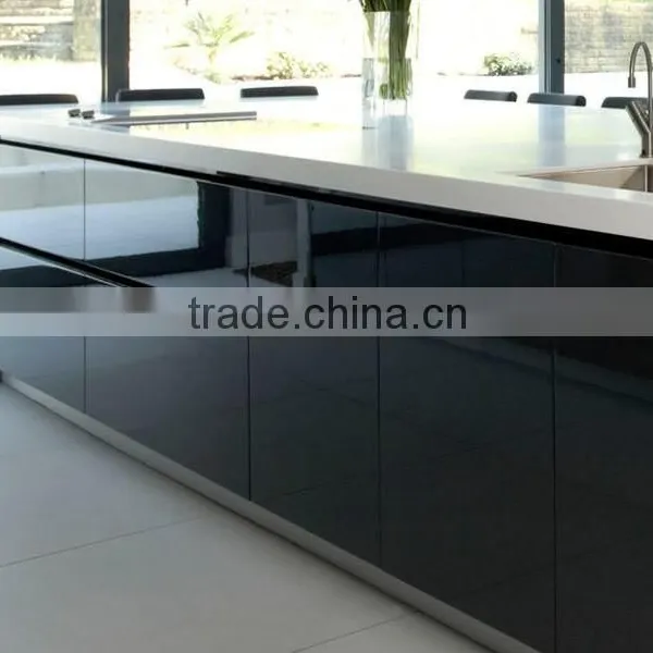 MDF Kitchen Cabinet With Kitchen Faucet, Lacquer Ktichen Cabinet photo-3