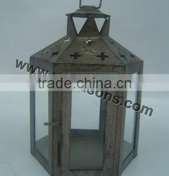 Colorful Windproof Outdoor Camping Metal Lantern photo-2