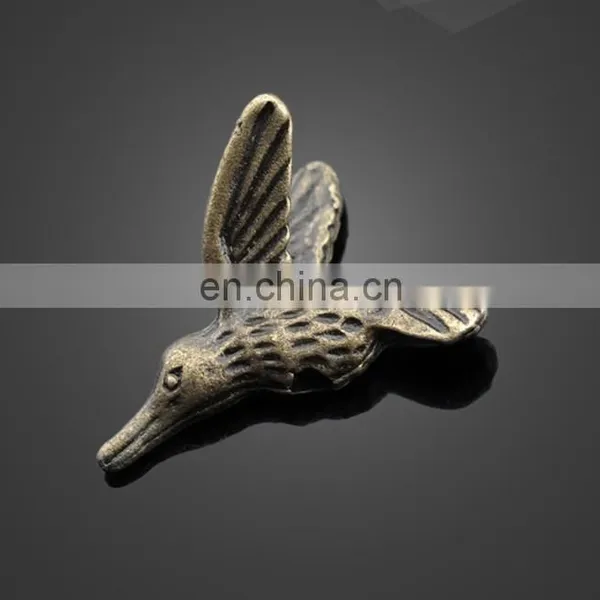 Wholesale Animal Bird Hawk Shape Pendant Alloy Pendant Shoes Accessories photo-4