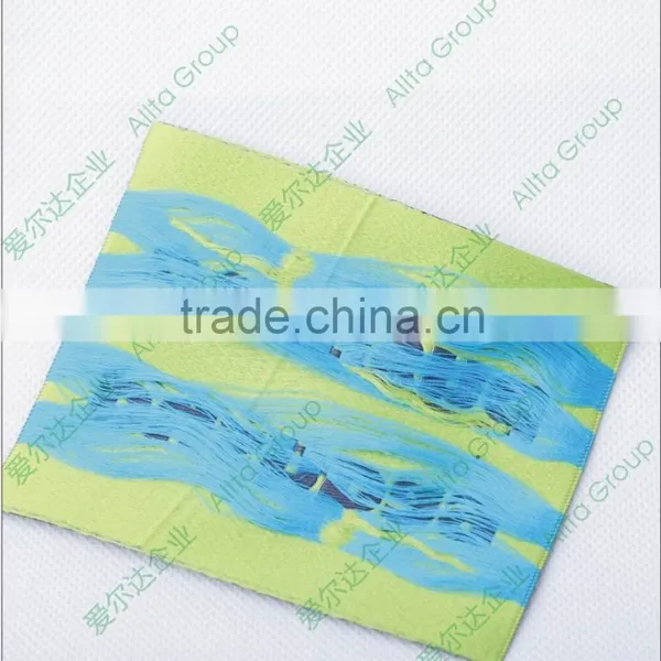 High Density and Soft Custom Woven Garment Label photo-2