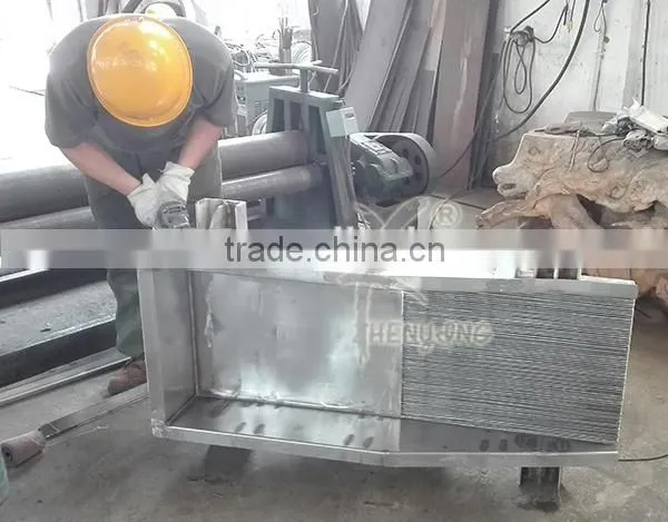 Light-type Stainless Steel Motor Vibrating Feeder photo-6
