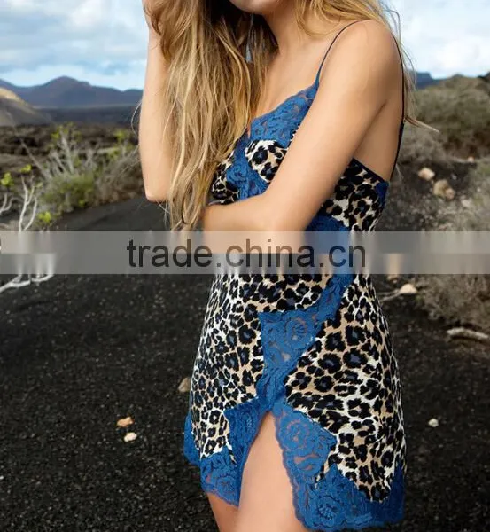 Wholesale Cheap Sexy Ladies Blue Leopard Printed Lace Trimed Silk Sleep Kimono Robe Dress Set photo-2