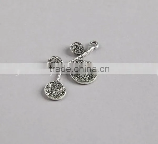 Zinc Alloy Metal Leaf Tag Wholesaler in China photo-4