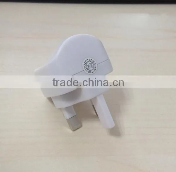 Convenience Travel USB Mobile Charger English Type Output 5V 1A Use for Mobile Phone photo-4