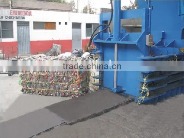 China Hydraulic Driven Plastic Recycling Machine Baler, Plastic Bottle Baler Machine photo-5