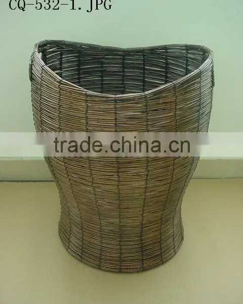 Hotsale Multifunctional Brown Woven Willow Trash Can Baskets With Spacer With Handle photo-3