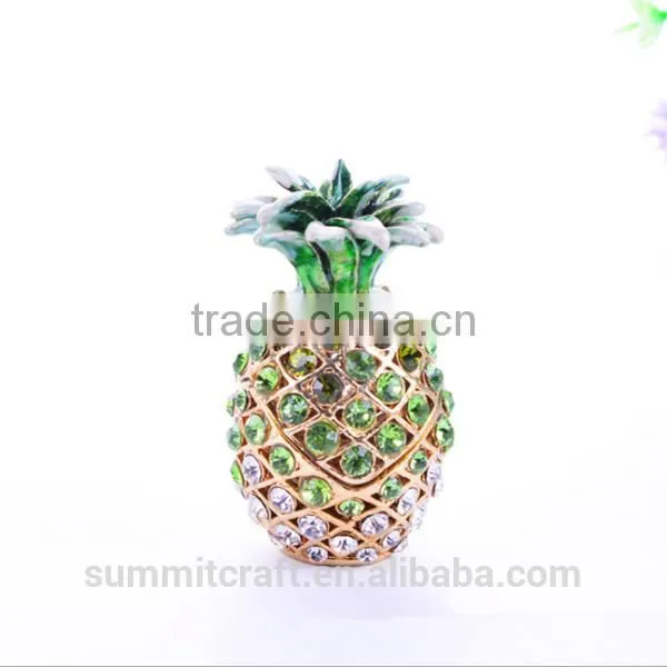 Wedding Take Away Gifts Artificial Diamante Mini Metal Pineapple Figurine photo-4