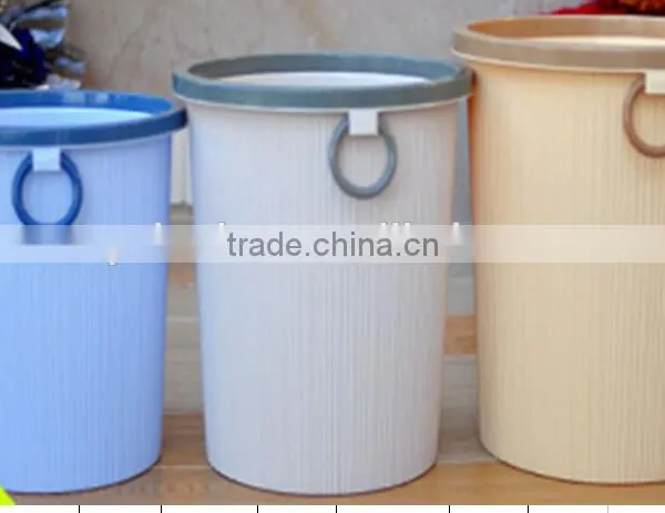 Houseware Plastic Garbage Can photo-3