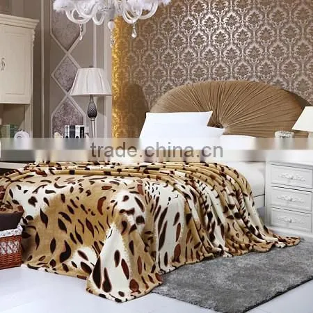 Wholesale Soft Plush Micro Coral Fleece Blanket In Bulk photo-3