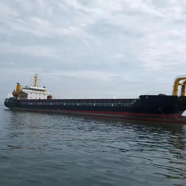 7,800ton Deck Barge (LCT) for Sale，10,000，15,000ton Barges, Secondhand Ship Sales, Container Ships, Bulk Carriers, Non-powered Barges, Tugboats, photo-2