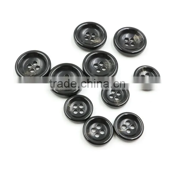 Sedex Audited Factory 2 Pillar Burnt Rim 4 Holes Fire Proof Urea Button, Urea Button for Suit photo-2