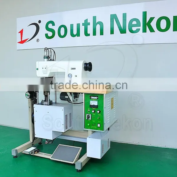 Non Woven Bag Sewing Machine photo-2