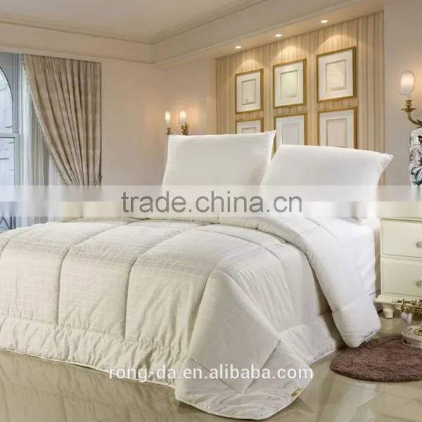 Microfiber Polyester Hotel Comforter /Duvet Quality Choice
