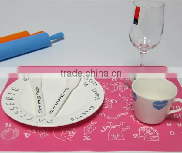 Custom Silicone Baby Placemat One-piece Silicone Placemat photo-3