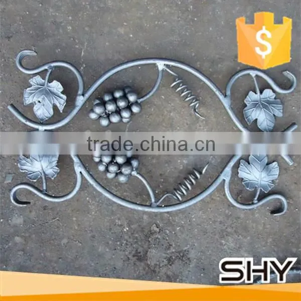 China Manufacturer Wrought Iron Ornaments, by Wrought Iron