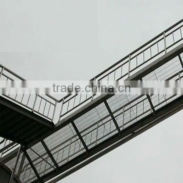 2015 Hot Sale ISO9001 and CE Anping Hot Dipped Galvanized Heavy Duty Steel Driveway Grates Grating (Since 1989) photo-4