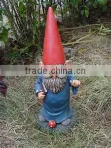 Funny Garden Polyresin Gnome With Squirrels Statue photo-5