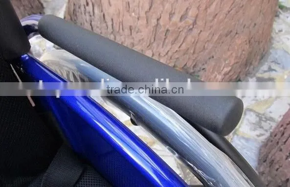 Made in China China Supplier TOPMEDI Deluxe Leisure Wheelchairs With Carbon Fiber Rear Wheel photo-4