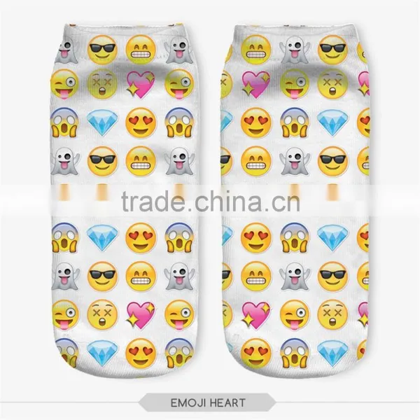 2016 Wholesale Custom 3d Cartoon Tube Emoji Sock photo-4