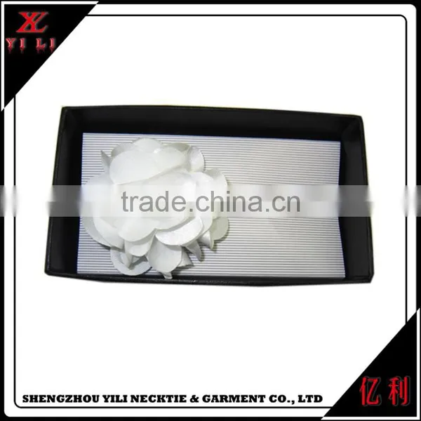 Fashion China Design Soft Lapel Flower Pin