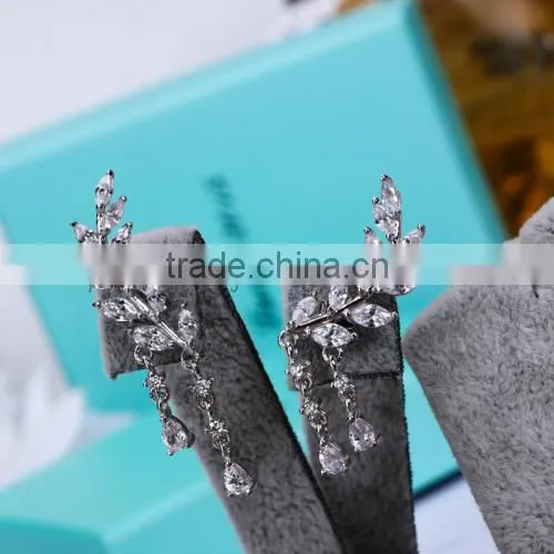 Hot Sale New Products 925 Silver Diamond Earrings for 2015