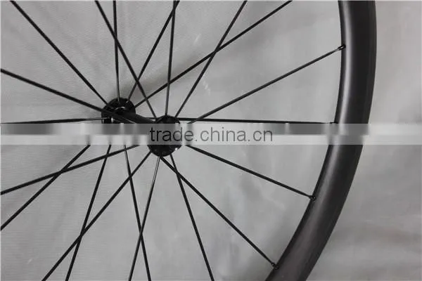 China Carbon Wheels Wide Edge Carbon Road Bike Wheels Carbon Bicycle Wheels W56C photo-2