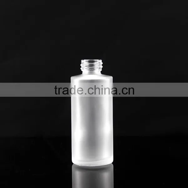 High Class Best Selling Frosted Glass Bottle With Golden Pump photo-3