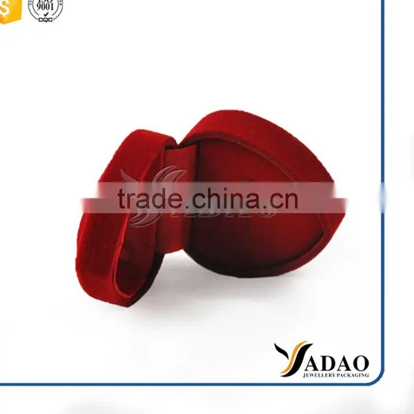 Red Color Heart Shape Velvet Packaging Ring Box photo-5