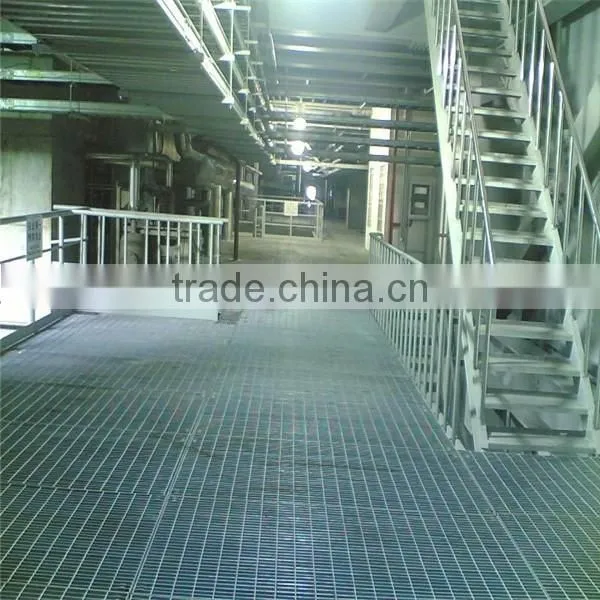 2015 Hot Sale High Quality Mild Platform Flooring Galvanized Welded Steel Grating photo-6